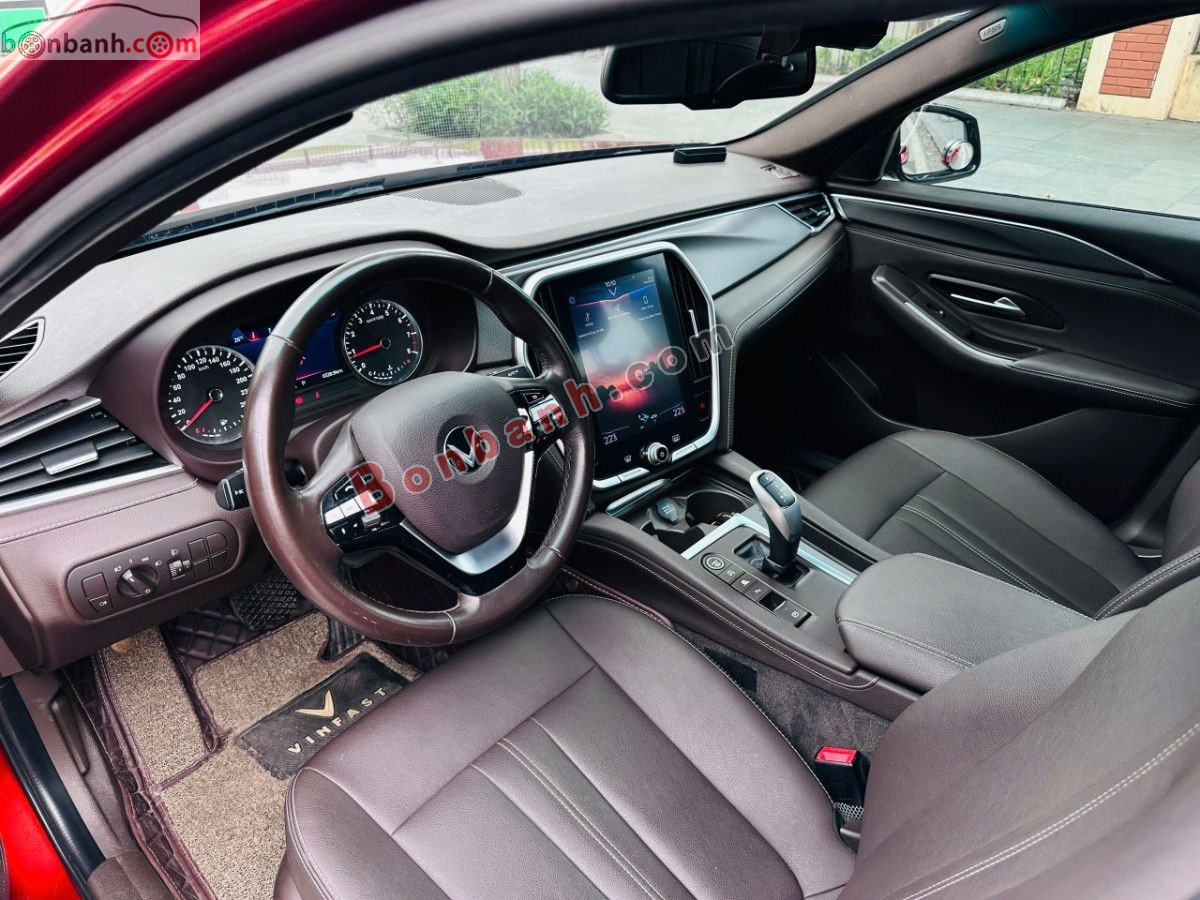 Xe VinFast Lux A 2.0 2.0 AT 2020